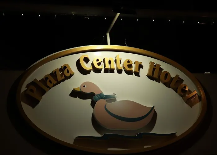 Plaza Center Hotel